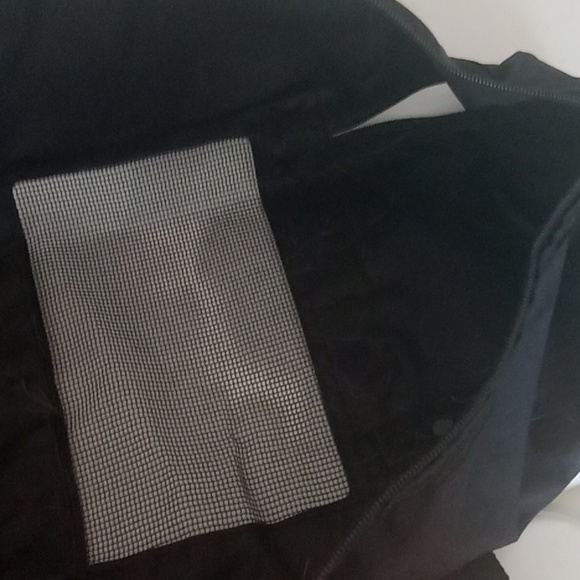 Small Pet Grooming Safety Bag - Picture 3 of 4